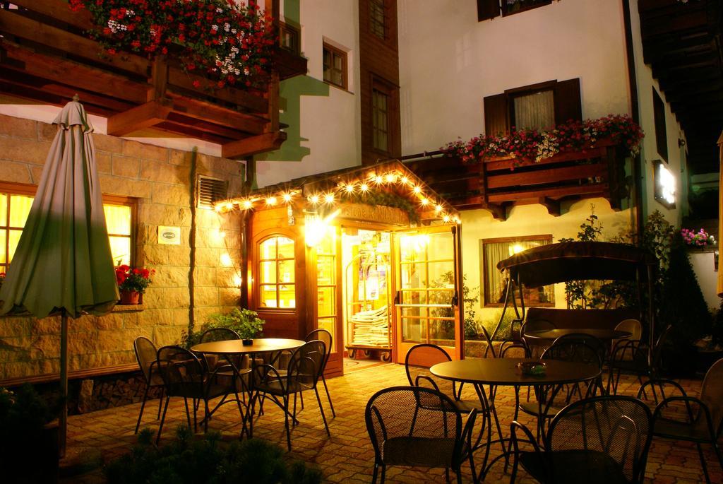 Romantic Charming Hotel Rancolin โมเอนา ภายนอก รูปภาพ