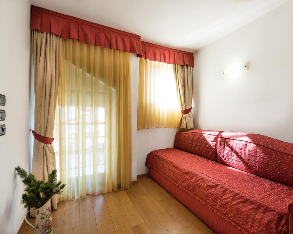 Romantic Charming Hotel Rancolin โมเอนา ภายนอก รูปภาพ